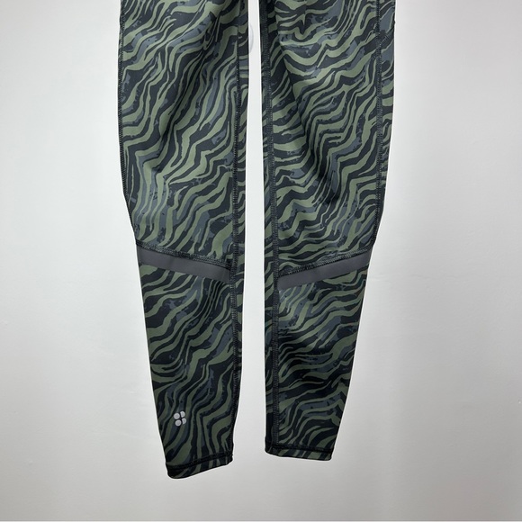 Sweaty Betty Power 7/8 Workout Tights Pocket Leggings Zebra Print Size XS - Picture 10 of 13